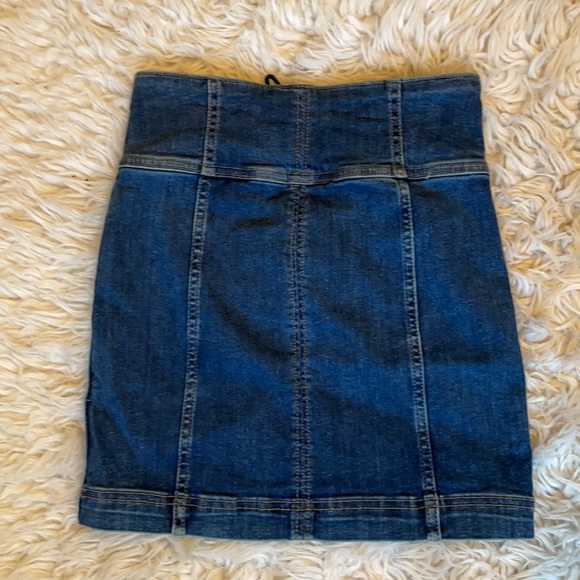 Free People jean skirt! - Picture 4 of 6